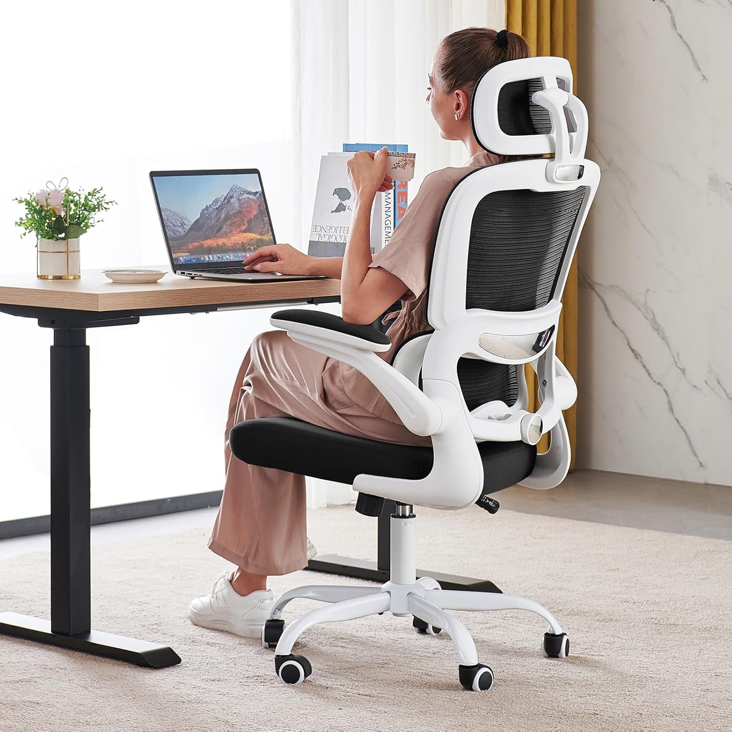 🌸Blossom Comfort: Pink Ergonomic Mesh Office Chair – High-Back Adjustable Desk & Gaming Chair (330 lbs Support) | Cherry Blossom Collection