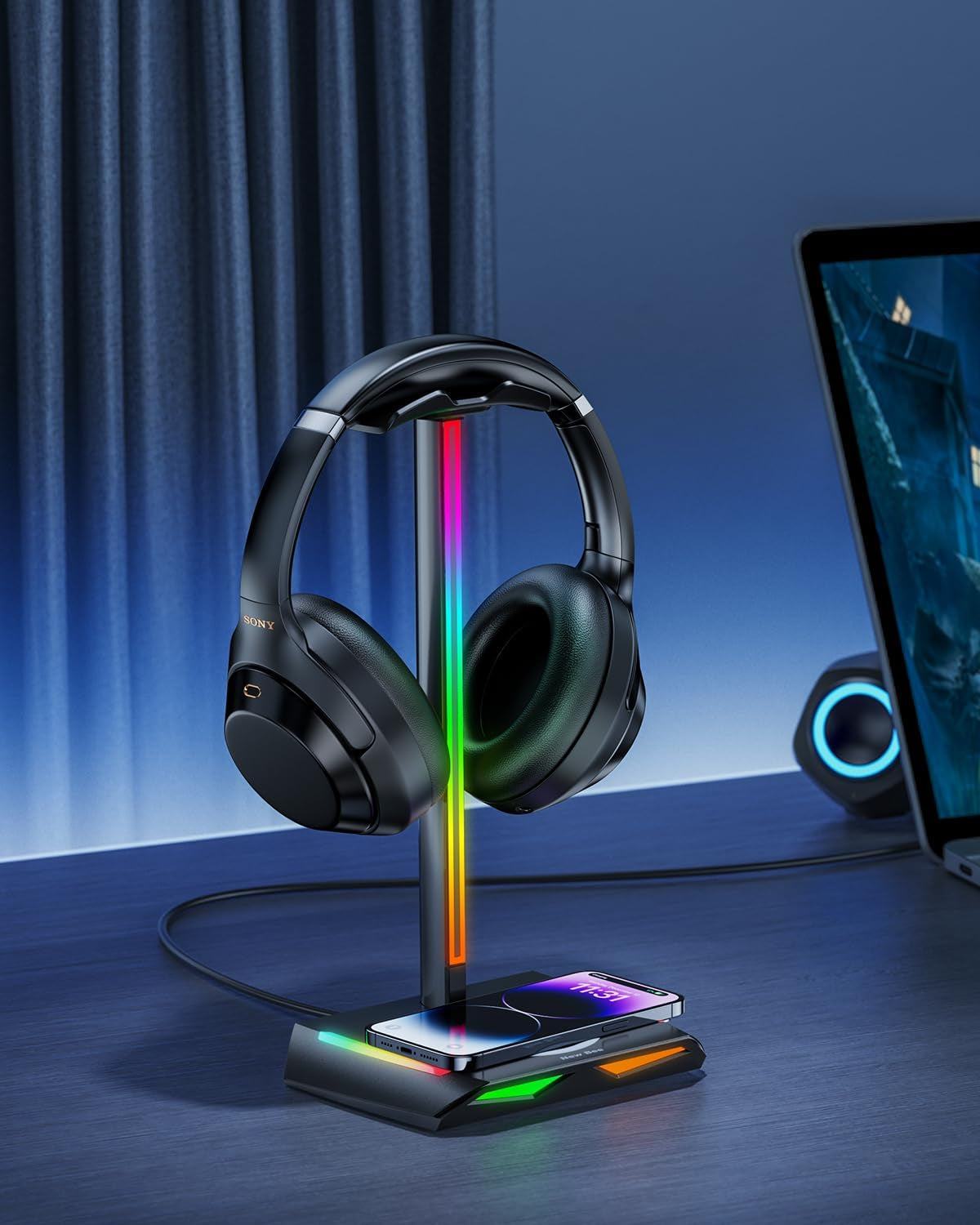🎧RGB Gaming Headphone Stand with Wireless Charging – 2 USB-C + 1 USB Port | 7 Color Modes, Non-Slip Base, Universal Headset Holder for Desk & Battlestations