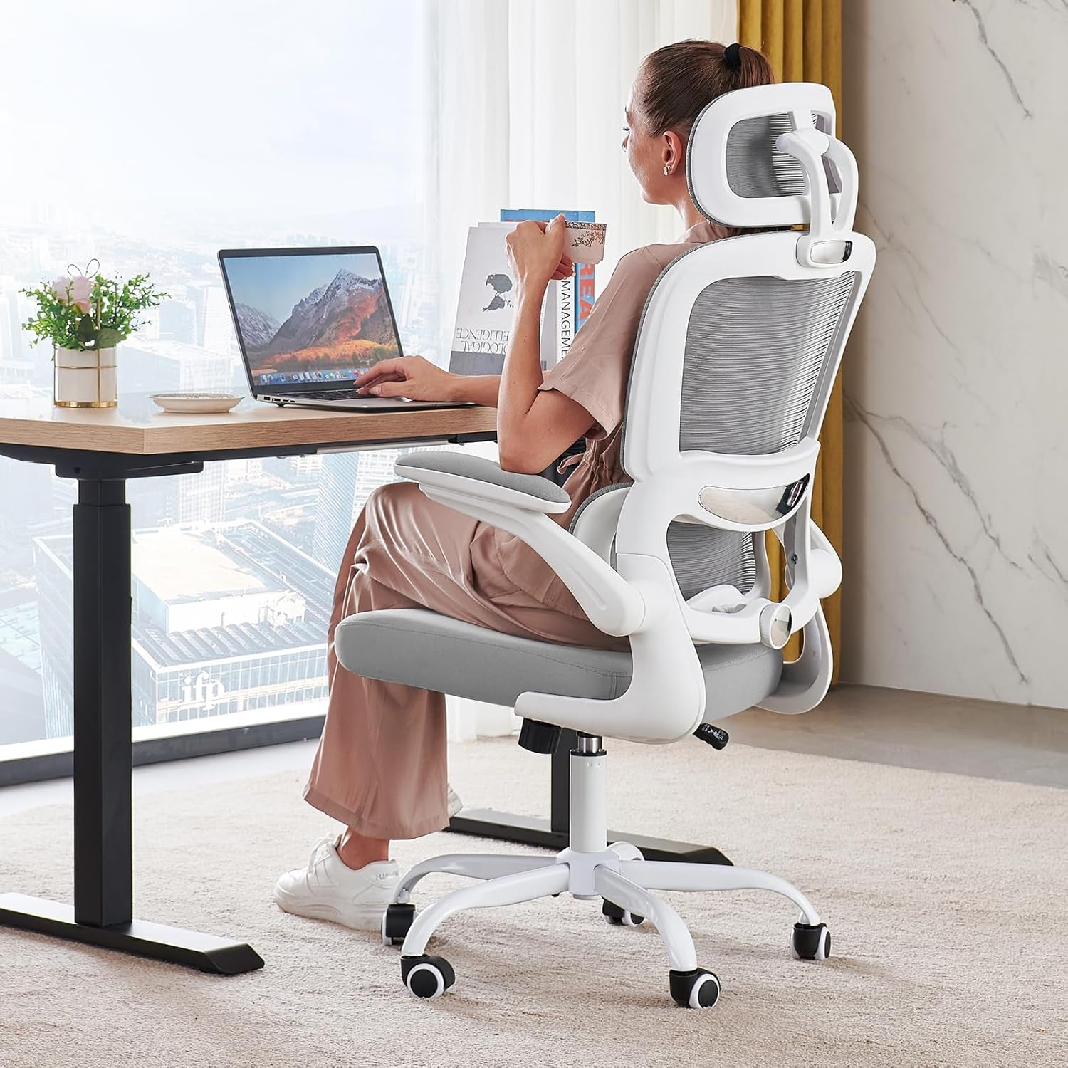 🌸Blossom Comfort: Pink Ergonomic Mesh Office Chair – High-Back Adjustable Desk & Gaming Chair (330 lbs Support) | Cherry Blossom Collection